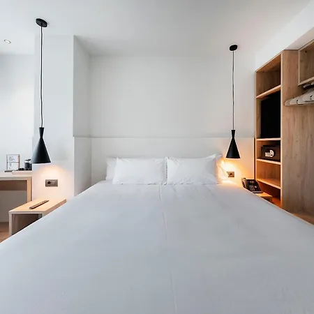 Oeste Otel San Sebastián