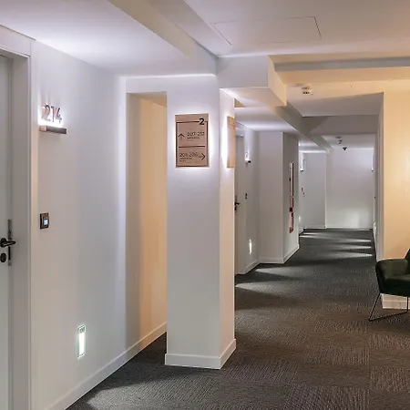 Oeste 2* San Sebastián