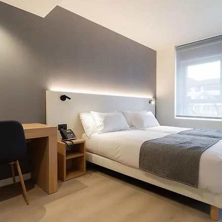 Hotel Oeste San Sebastian