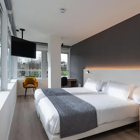 Oeste Hotel 2*
