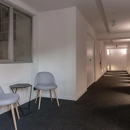 Hotel Oeste