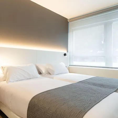 Szálloda Oeste By Limehome San Sebastián