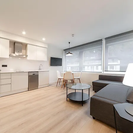 Oeste By Limehome 2*