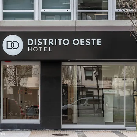 Oeste By Limehome 2*