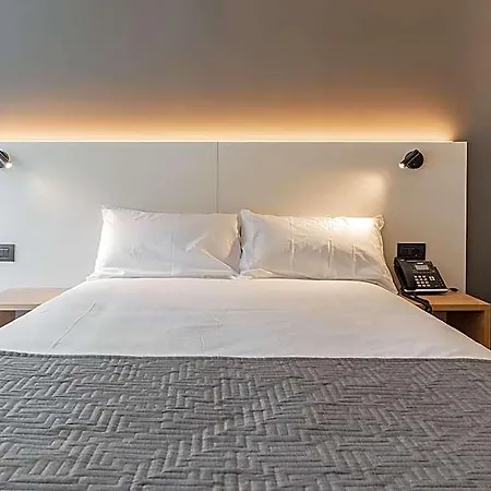 Oeste By Limehome