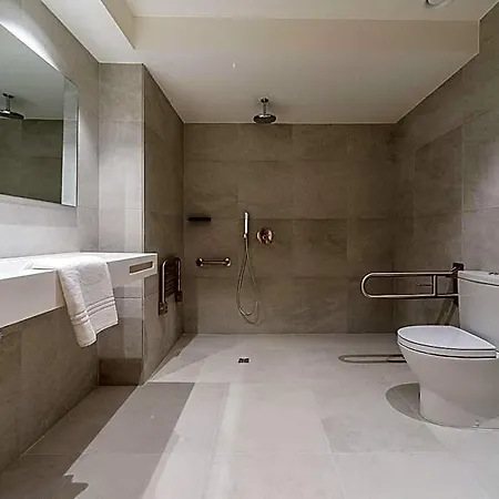 Oeste By Limehome San Sebastian